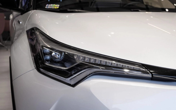 Toyota C-HR cena 97850 przebieg: 26711, rok produkcji 2018 z Skaryszew małe 596